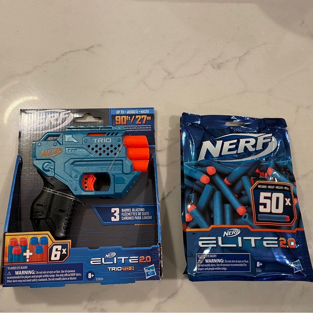 🆕 Nerf Elite gun and bullets